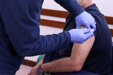 Algarve: Idosos desejam «voltar a ter alguma normalidade» - padre Pedro Manuel