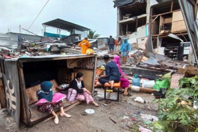 Vaticano: Papa envia mensagem de solidariedade a vítimas de terramoto na Indonésia