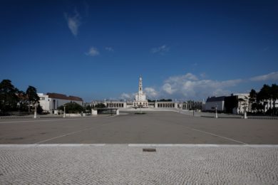 Covid-19: Santuário Fátima começa a transmitir cinco celebrações diárias a partir de sábado