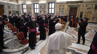 Vaticano: Quem não segue o Concílio Vaticano II, não segue a Igreja, alerta o Papa Francisco