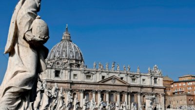 Vaticano: Autoridade australiana reconhece erro em alerta sobre transações financeiras