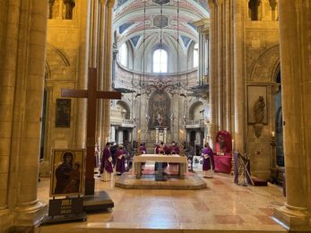 Lisboa: Cardeal-patriarca apela à cautela nas celebrações de Semana Santa e Páscoa para evitar «novo confinamento»