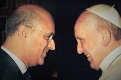Eutanásia: Consultor do Vaticano teme «alargamento das exceções» e fala em resposta desumana para situações de sofrimento