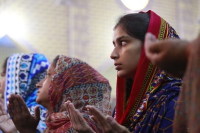 Liberdade Religiosa: Fundação Ajuda à Igreja que Sofre alerta para rapto de jovens no Paquistão