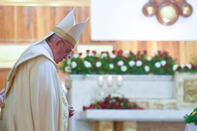 Iraque: Papa reza pelos mártires do último século e os que sofrem «perseguições» por causa da fé em Jesus