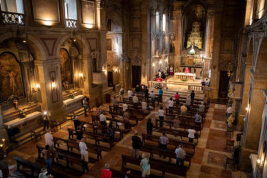 Igreja: Relatório indica mais católicos no mundo e menos em percentagem da população mundial