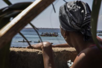 Moçambique: Sacerdote alerta para «total desespero» à chegada de «mais de mil deslocados» a Pemba