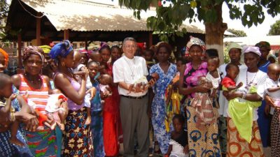 Guiné-Bissau: «Último adeus» a D. Pedro Zilli vivido com emoção nas ruas de Bafatá