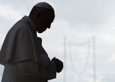 Covid-19: Papa lança «maratona» de oração pelo fim da pandemia