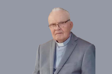 Açores: Faleceu o padre José Alvernaz aos 80 anos