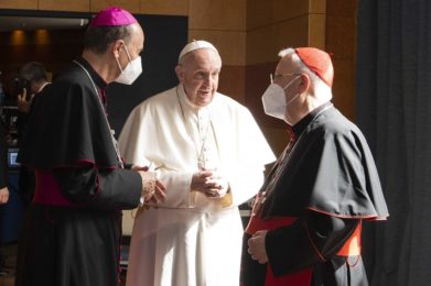 Itália: Papa desafia bispos a promover Sínodo nacional desde o povo, «de baixo para cima»