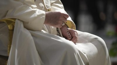 Covid-19: Papa inaugurou «maratona» de oração pelo fim da pandemia