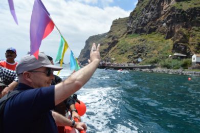 Madeira: Bispo do Funchal visitou o Calhau da Lapa em dia de São João