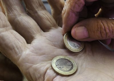 Pobreza: «Aumentos salariais deviam mexer com situação salarial geral» - investigador José António Pereirinha