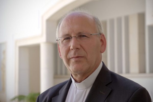 Páscoa: Bispo de Coimbra assinala urgência de «procurar os fundamentos da fé, as razões da esperança e as origens do amor»