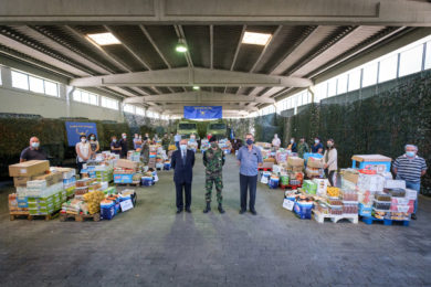 Exército: Escola dos Serviços entregou sete toneladas de alimentos a famílias carenciadas