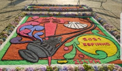 Porto: Cinco paróquias de Espinho fizeram tapetes alusivos ao Caminho de Santiago (c/fotos)
