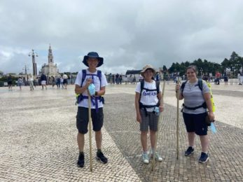 Vida Consagrada: Religiosas caminharam 150 quilómetros, assinalando 150 anos de presença em Portugal (c/fotos)