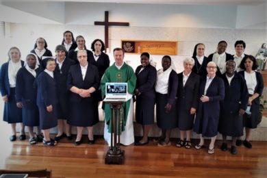 Vida Consagrada: Instituto Jesus Maria José elegeu nova superiora provincial