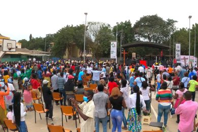 Angola: Peregrinação dos símbolos da Jornada Mundial da Juventude foi um acontecimento inédito (c/fotos)
