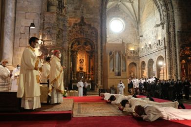 Lisboa: Cardeal-patriarca ordenou quatro diáconos permanentes
