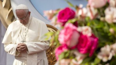 Vaticano: Francisco pede coragem para ouvir o apelo das vítimas de abusos