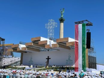 Hungria/Eslováquia: D. José Cordeiro assinala que visita do Papa pode «ser vista como» uma porta de entrada para o Leste Europeu