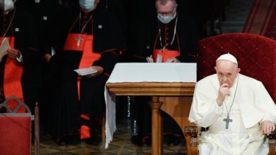 Eslováquia: Papa critica «religiosidade rígida» e pede que a Igreja seja sinal de «liberdade e acolhimento»