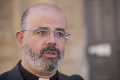 Sínodo 2021-2023: Igreja vive momento decisivo, diz sacerdote português que integra Comissão da Comunicação