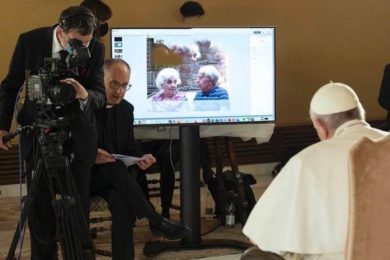Media: «Stories of a Generation» traz diálogos inéditos entre o Papa, idosos e jovens