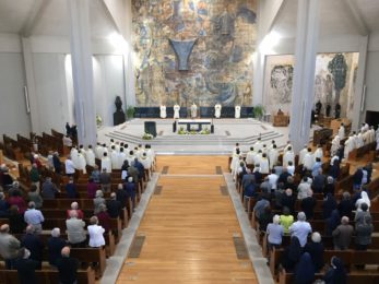 Bragança-Miranda: Catedral é a «casa de todos e a aberta a todos» - D. José Cordeiro
