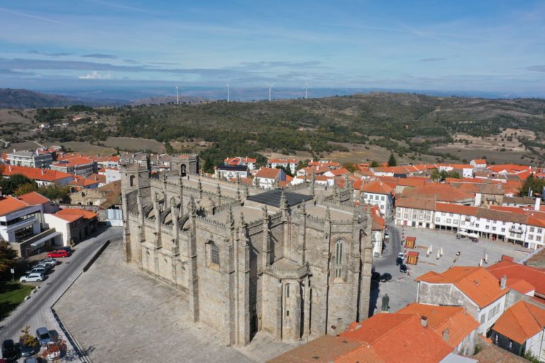 Igreja/Portugal: D. Manuel Felício recebe novo bispo da Guarda com «grande júbilo»