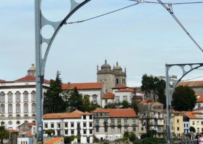 Porto: Bispo condena «ato bárbaro, sádico e abjeto», após notícia sobre sem-abrigo queimado no Porto