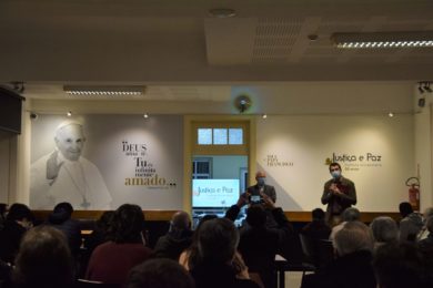 Coimbra: Instituto Universitário Justiça e Paz inaugura Sala Papa Francisco para estudantes crentes e não crentes