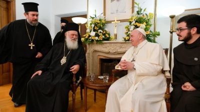 Ecumenismo: Papa e arcebispo ortodoxo de Atenas assinam mensagens de diálogo e reconhecimento recíproco