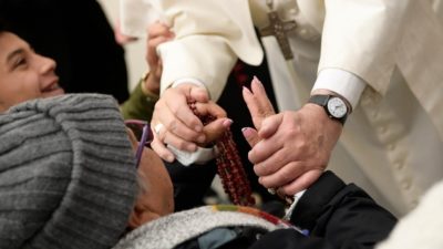 Vaticano: Papa diz que cuidar dos marginalizados é promover «mudança real»