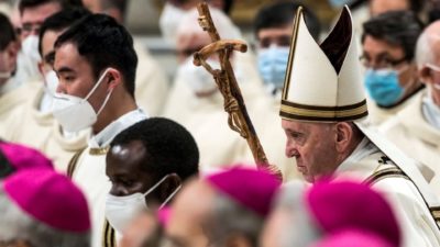 Vaticano: Papa aponta para «crise de fé» e «desaparecimento do desejo de Deus»