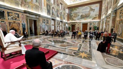 Vaticano: Papa afirmou que é missão da Ação Católica «encontrar e aceitar as pessoas como elas são»