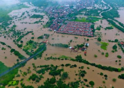 Brasil: Papa manifesta proximidade às vítimas das inundações