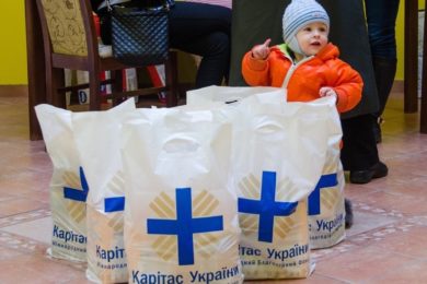 Setúbal: Cáritas Diocesana vai disponibilizar apoio monetário de emergência para a Ucrânia
