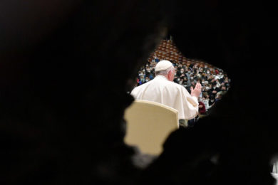 Vaticano: Papa rejeita legalização da eutanásia e diz que «morte não é um direito»