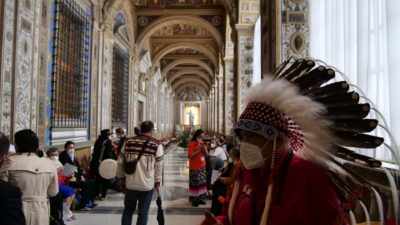 Canadá: Comunidades indígenas promovem «marcha pela cura» na viagem do Papa
