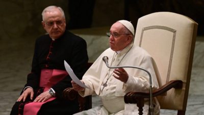 Vaticano: Papa destaca importância do testemunho intergeracional «da história de fé vivida»