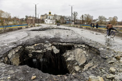 Rússia/Ucrânia: Papa apela a «trégua pascal», que abra caminho a paz