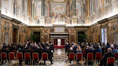 Vaticano: Papa destaca que solidariedade da «Papal Foundation» ajuda a levar «o amor, da esperança e da misericórdia» do Evangelho