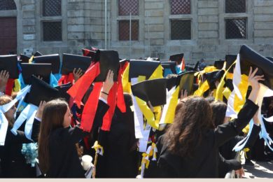 Pastoral Universitária: Bênção das Pastas congrega milhares de finalistas no Porto