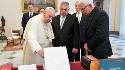 Vaticano: Papa recebeu Viktor Orbán e reconheceu esforço da Hungria no acolhimento de refugiados ucranianos (c/vídeo)