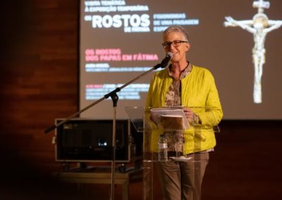 Fátima: Jornalista Aura Miguel orientou visita temática sobre «Rosto dos Papas»