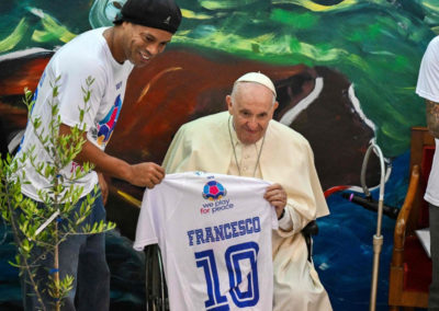 «Laudato Si»: Papa pediu aos jovens «poesia e coragem» para cuidar do planeta