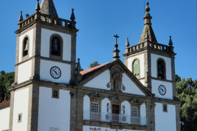 Braga: Santuário de Nossa Senhora da Aparecida faz 320 anos e leva imagem da padroeira pelas paróquias vizinhas